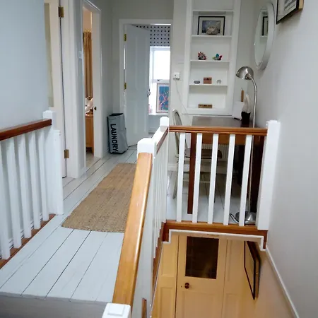 No 14 -a Cosy Townhouse In Vakantiehuis