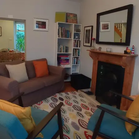 No 14 -a Cosy Townhouse In Γουέστπορτ