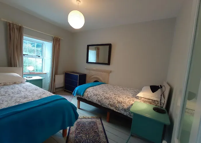 No 14 -a Cosy Townhouse In *